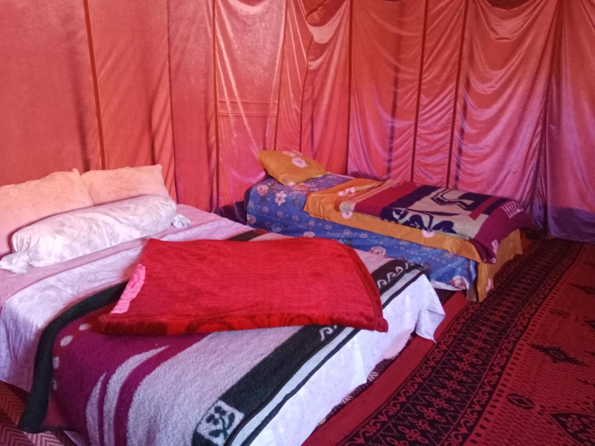 Bivouac Cote-Iriki Hotel โฟอัม ซกูด ภายนอก รูปภาพ